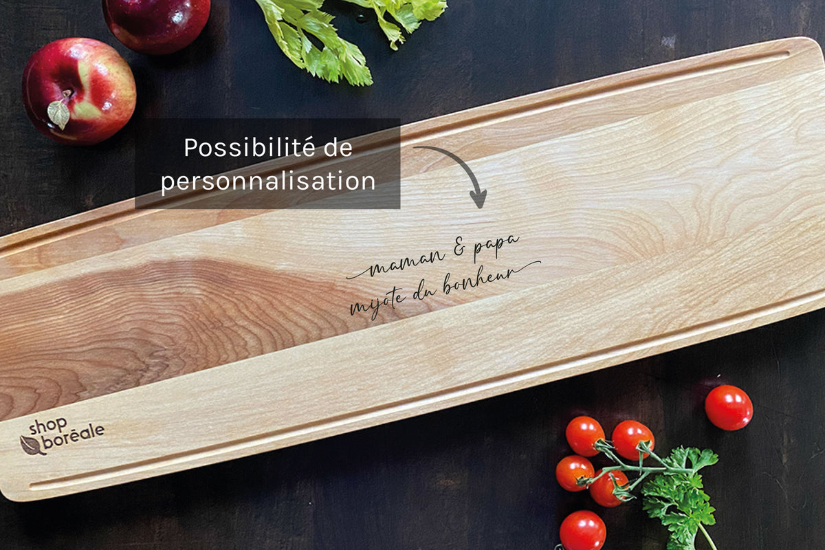 Plateau de service en bois massif, élégant et personnalisable – parfait pour apéro, fromage ou charcuterie, cadeau gourmet – fait à la main au Québec – Shop Boréale / Elegant customizable solid wood serving tray – perfect for appetizers, cheese or charcuterie, gourmet gift – handmade in Quebec – Shop Boréale