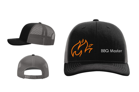 Casquette BBQ Master style camionneur Richardson noir et anthracite. Ajustable, confortable et respirante, cadeau parfait pour les passionnés du BBQ! -
Richardson BBQ Master trucker-style cap in black and anthracite. Adjustable, comfortable, and breathable—the perfect gift for BBQ enthusiasts! 